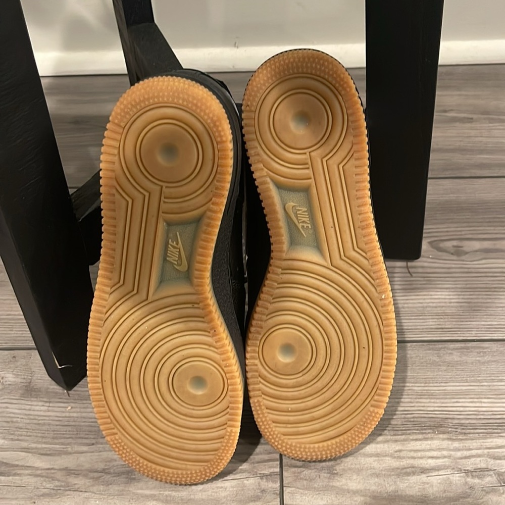 Custom Air Force 1’s. - Picture 3 of 3
